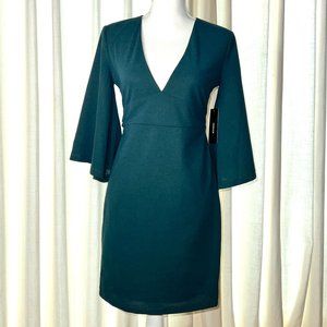 Lulu's Lovely Evergreen Dress with Bell Sleeves, Size M.  NWT